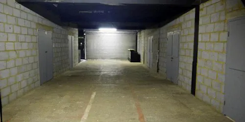 Garage space in Hoxton, N239