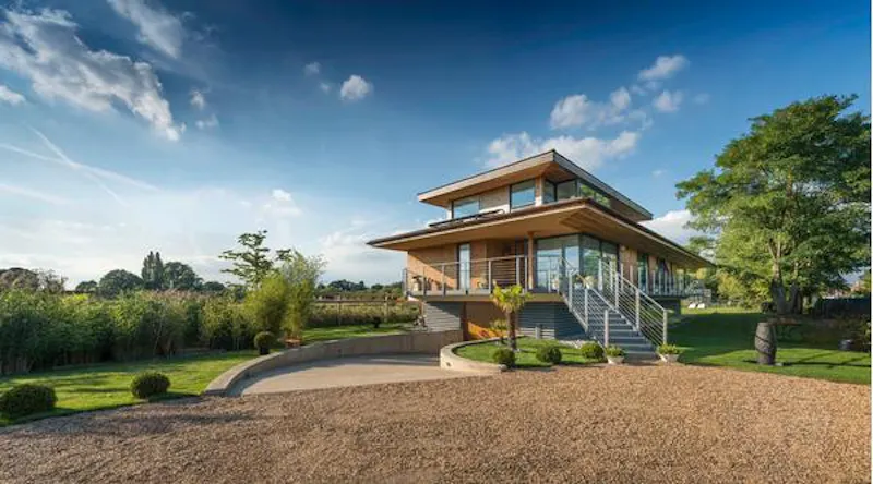 Stunning modern Surbiton house, K375 (photo 31)