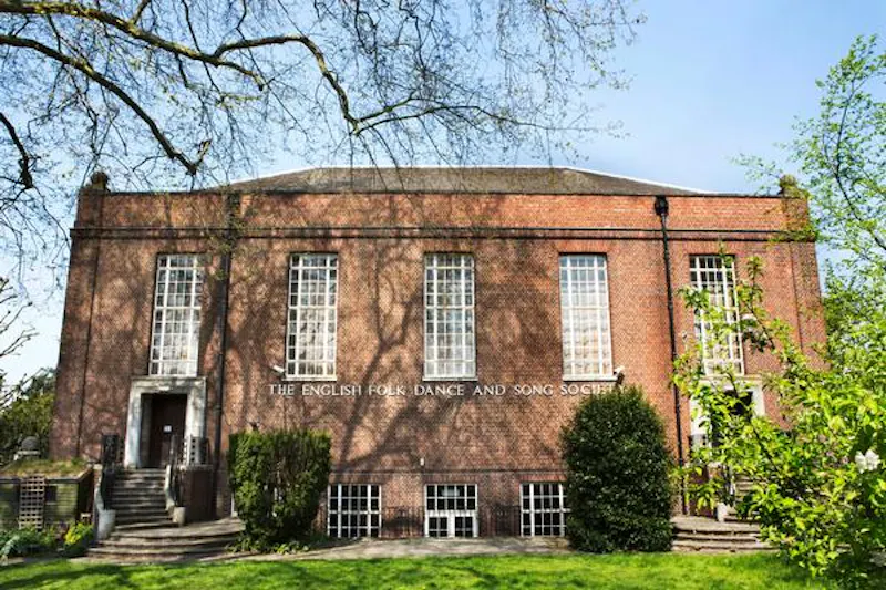 Vast Regent's Park events space, P587 (photo 1)