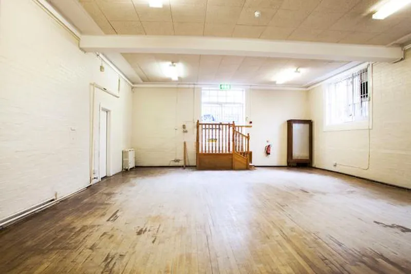 Vast Regent's Park events space, P587 (photo 11)
