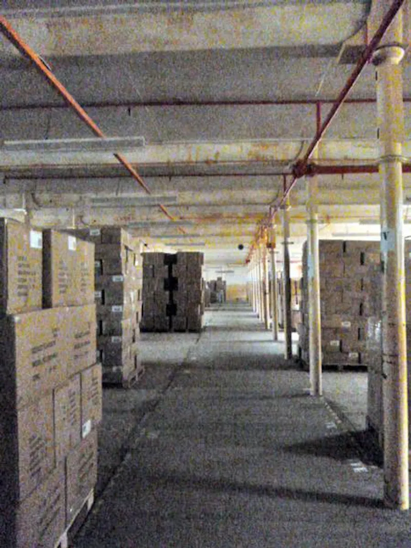 Large factory space near Burnley, N241 (photo 18)
