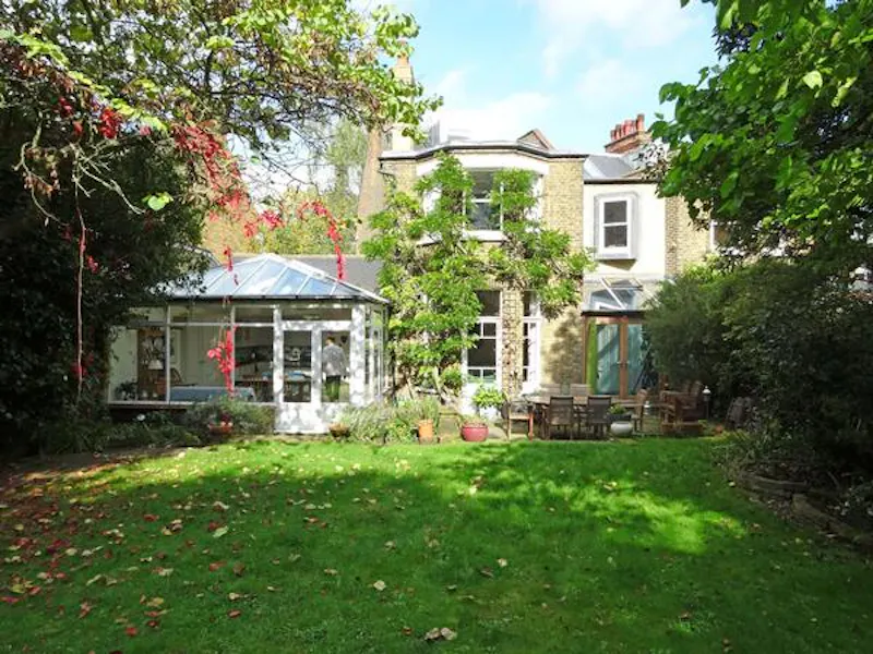 Garden at Detached Dulwich stills house , B1618 (photo 43)