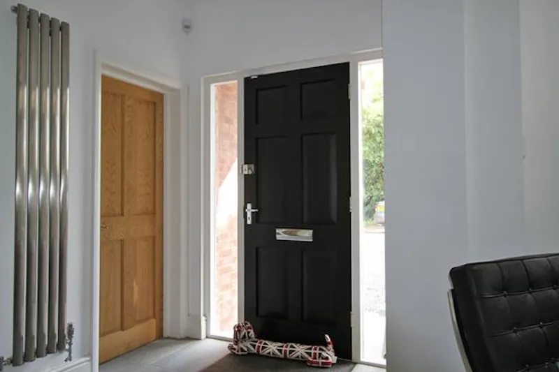 Film location D2153 in Surrey (photo 15)