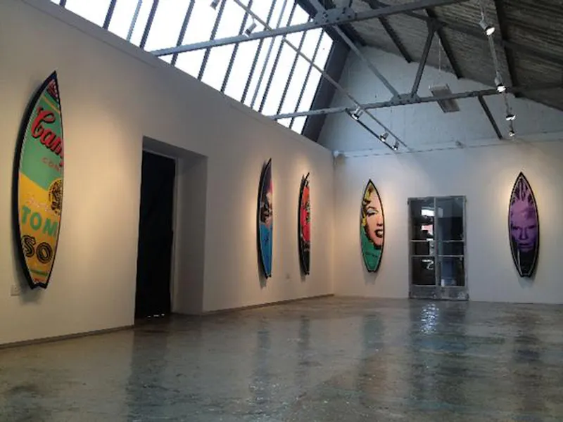 Spacious Aldgate studio, N243 (photo 1)