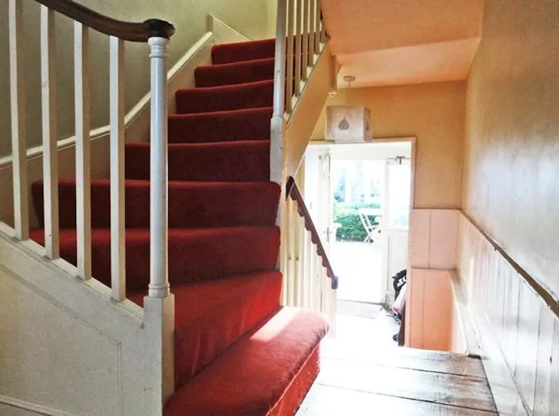 Staircase at Camberwell house with pavillion, A1330 (photo 12)