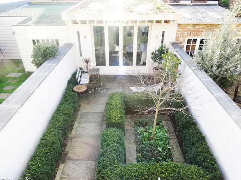 Garden - formal at Camberwell house with pavillion, A1330 (photo 49)
