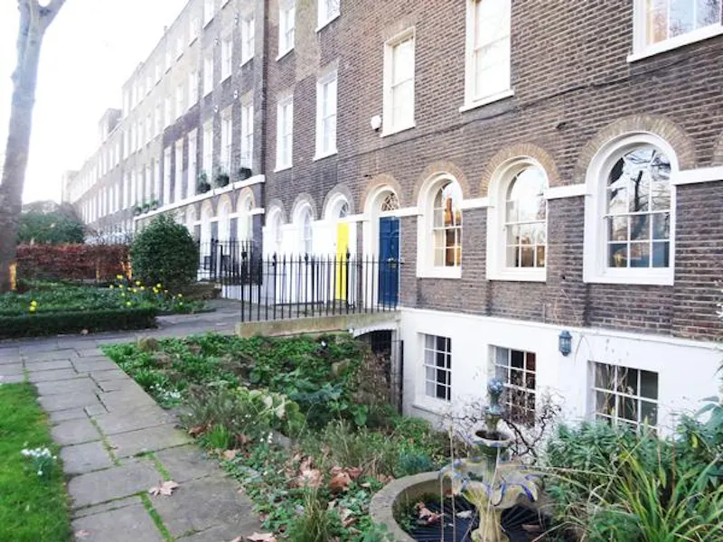 Camberwell house with pavillion, A1330 (photo 54)