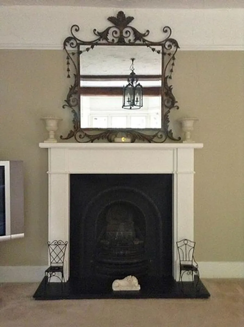 Fireplace at Tudor style warm Watford home, M284 (photo 22)