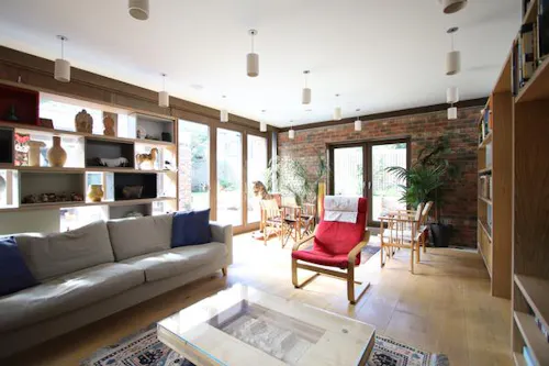 Modern Peckham 5 bed house, K377