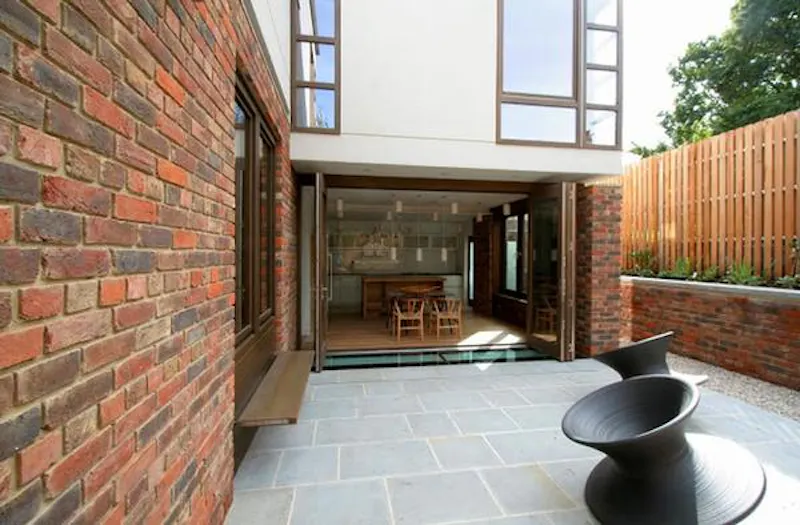 Terrace/Patio at Modern Peckham 5 bed house, K377 (photo 38)