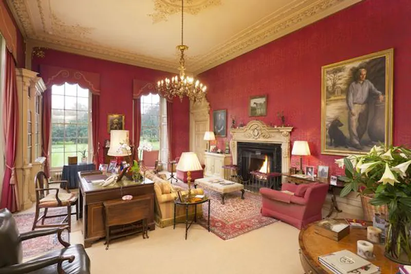 Fireplace at Spectacular Stamford chateau, A1324 (photo 3)