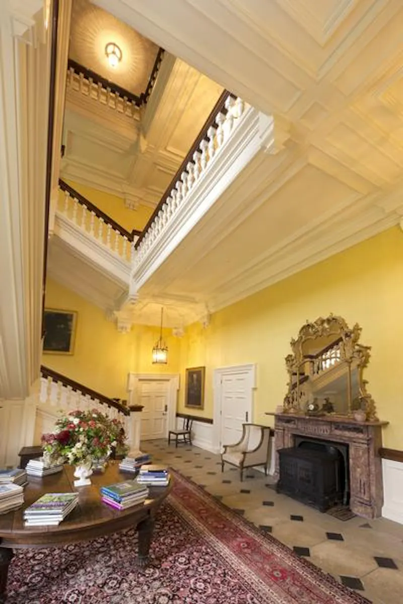 Spectacular Stamford chateau, A1324 (photo 6)