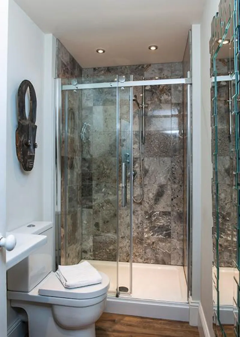 Shower at Angmering on Sea beach house, C842 (photo 22)