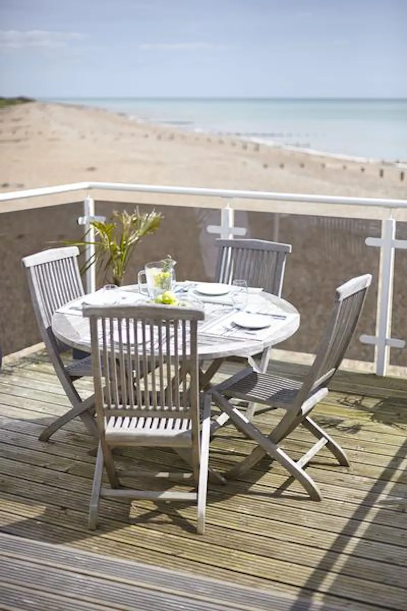 Angmering on Sea beach house, C842 (photo 36)