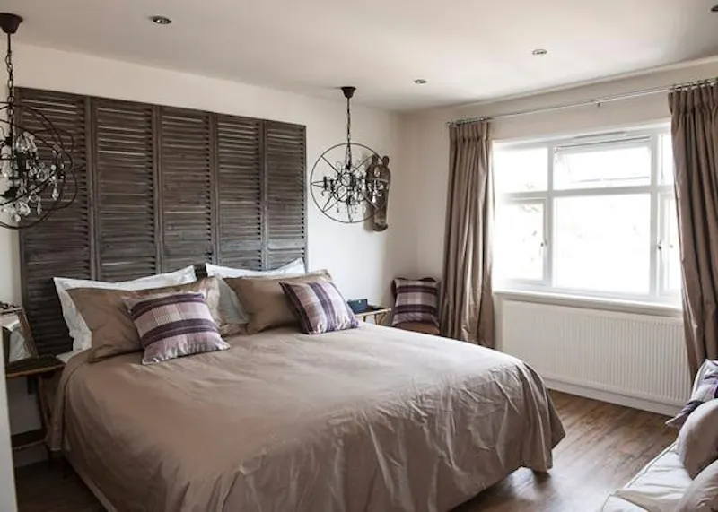 Bedroom at Film location C843 in West Sussex (photo 9)