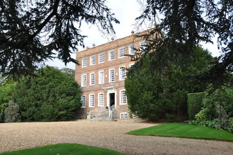 4-storey Eggington country house, A1328 (photo 51)