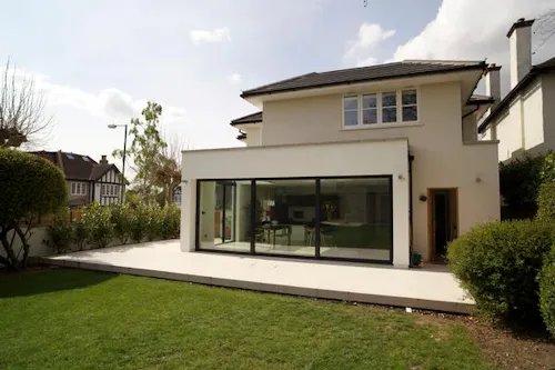 Ultra-modern Wimbledon house, K378