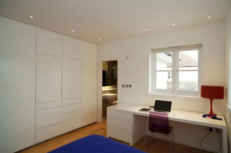 Ultra-modern Wimbledon house, K378 (photo 22)