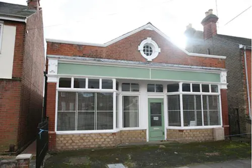 Colchester space with shop front, N247
