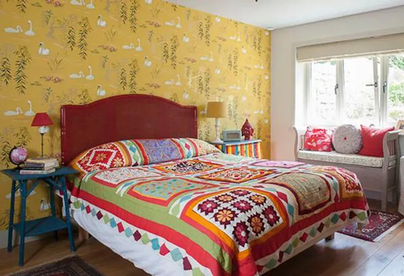 Bedroom at Film location L643 in East Sussex (photo 22)