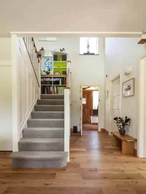 Modern country home in Cambridge, D2161