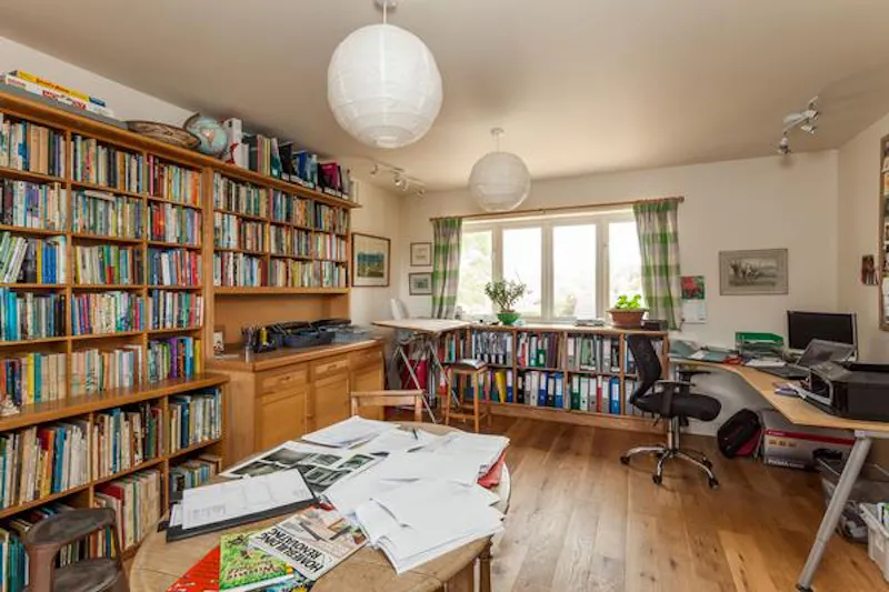 Modern country home in Cambridge, D2161 (photo 14)