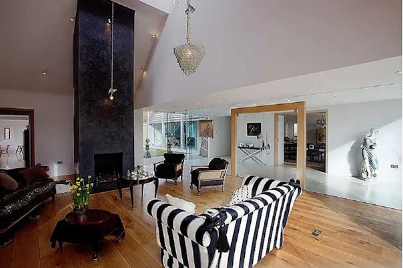 Living Room at Modern Design Andover Farm , L645 (photo 13)