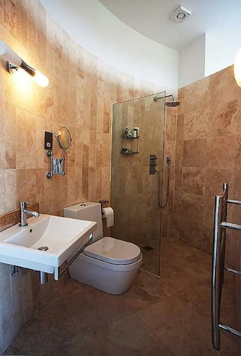 Shower at Modern Design Andover Farm , L645 (photo 21)