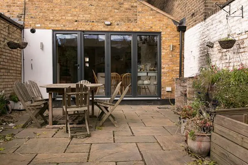 Film location D2166 in London (photo 46)