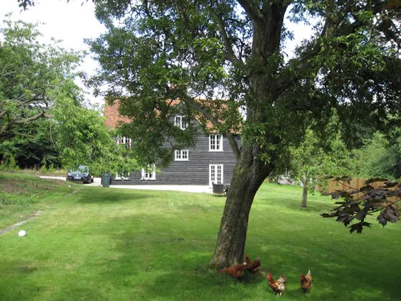 Garden at Film location C844 in Essex (photo 29)