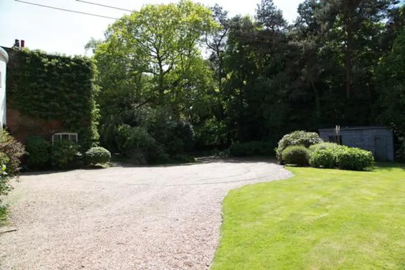 Film location E392 in East Sussex (photo 17)