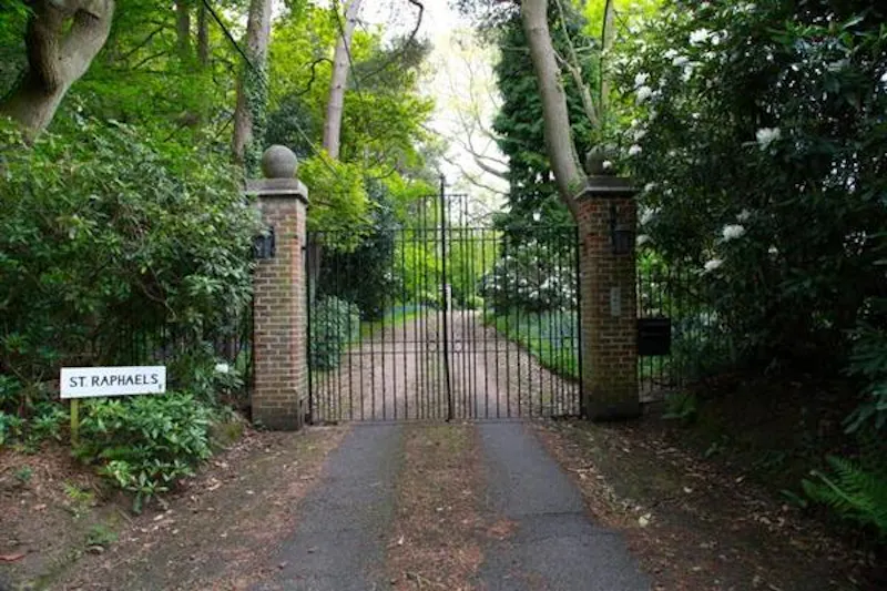 Film location E392 in East Sussex (photo 19)
