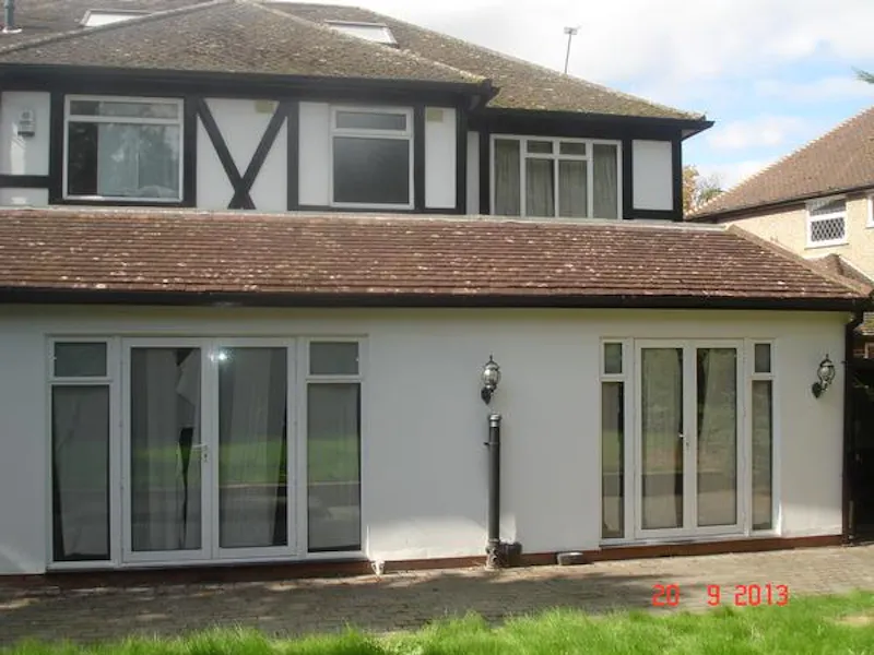 Vacant Hillingdon House, D2167 (photo 18)