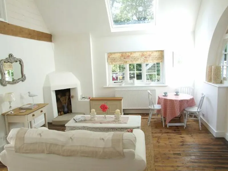 Floor - wooden at Film location C845 in East Sussex (photo 3)