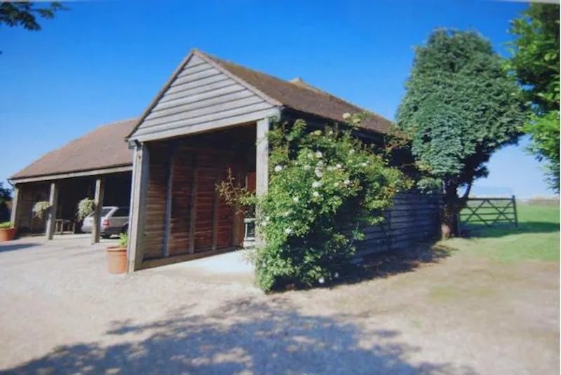 Stable / Outbuildings at Country house near Faversham, C846 (photo 9)