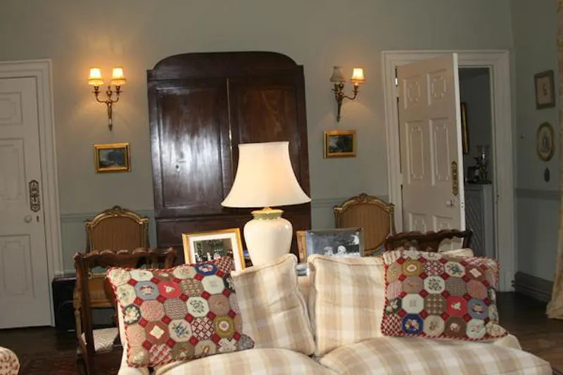 Charming Towcester rectory, A1335 (photo 6)