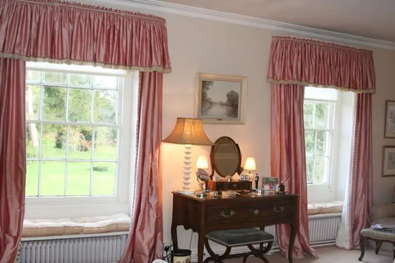 Charming Towcester rectory, A1335 (photo 20)