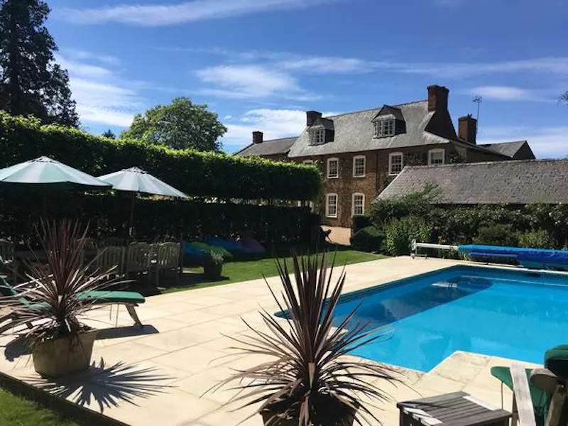 Charming Towcester rectory, A1335 (photo 39)
