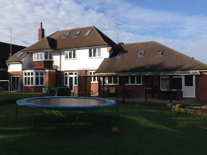 Terrace/Patio at Film location D2169 in Hertfordshire (photo 23)