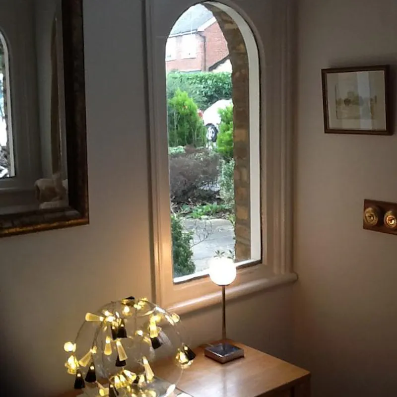 Double fronted Egham house, B1629 (photo 7)