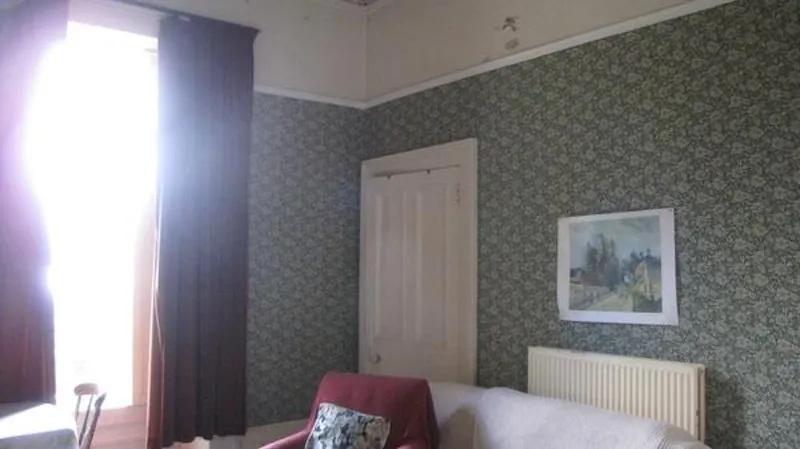 Stunning Kilcreggan stone house, B1630 (photo 18)