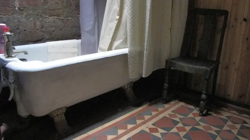 Bathroom at Stunning Kilcreggan stone house, B1630 (photo 24)