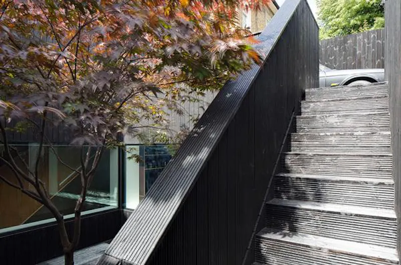 Haggerston modern black box , K382 (photo 40)