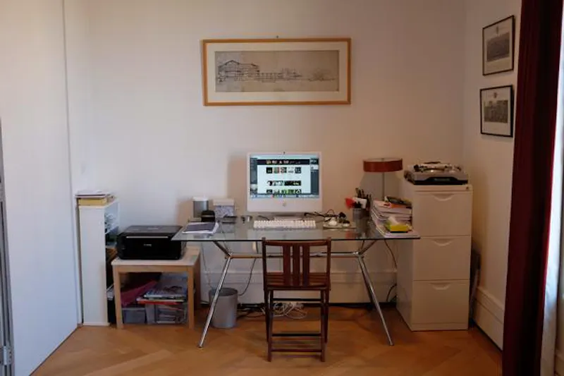 Study at Ultra-modern Camberwell house, K387 (photo 20)