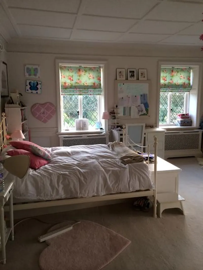 Bedroom - child's at Film location D2172 in Buckinghamshire (photo 20)
