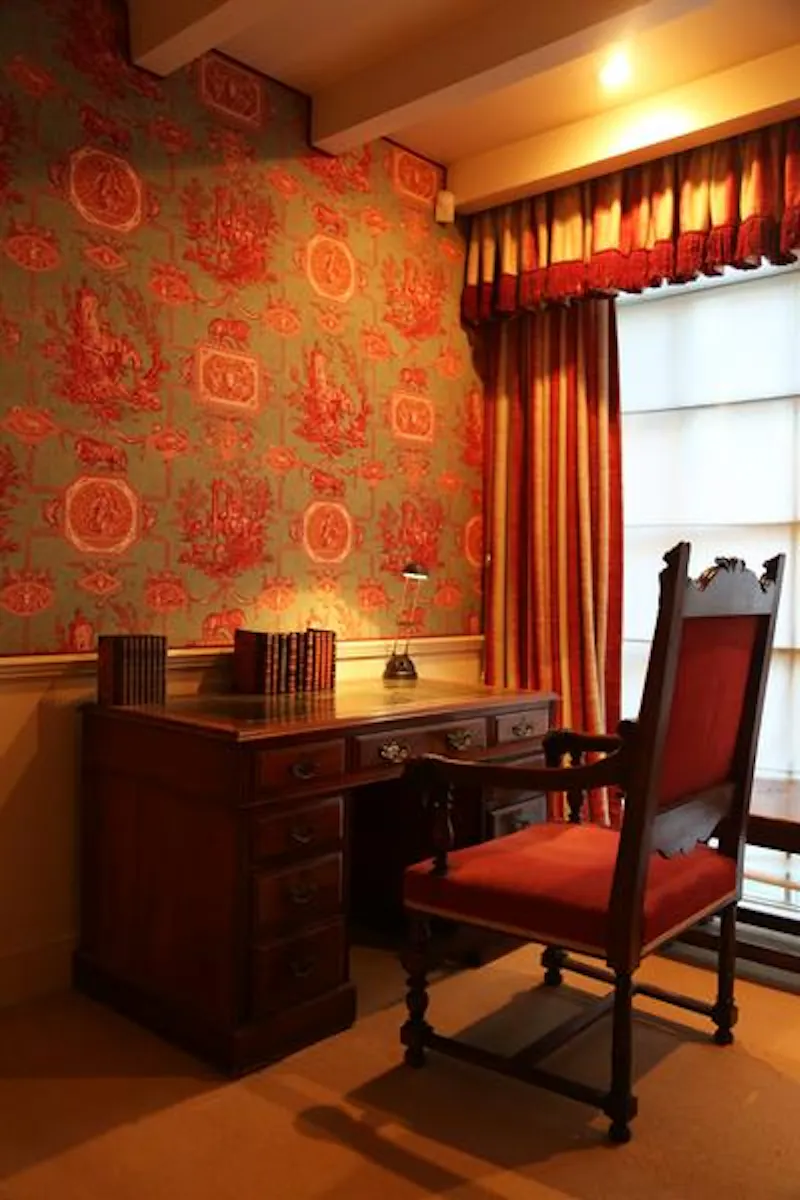 Study at Luxury Battersea Apartment, F1043 (photo 15)