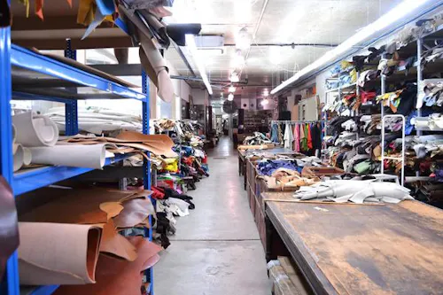 Whitechapel factory and shop, Q93