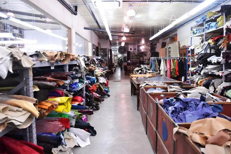 Whitechapel factory and shop, Q93 (photo 14)