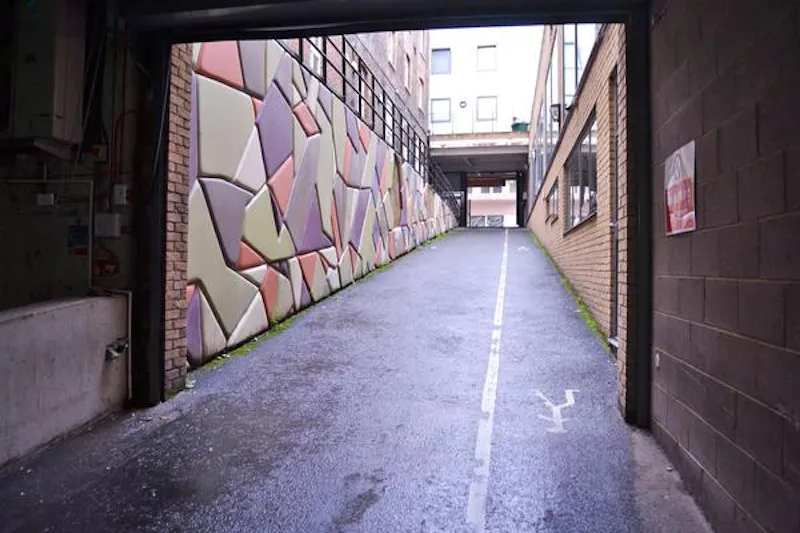 Whitechapel factory and shop, Q93 (photo 49)