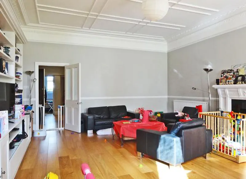 Fireplace at Colourful Wimbledon apartment, F1045 (photo 3)